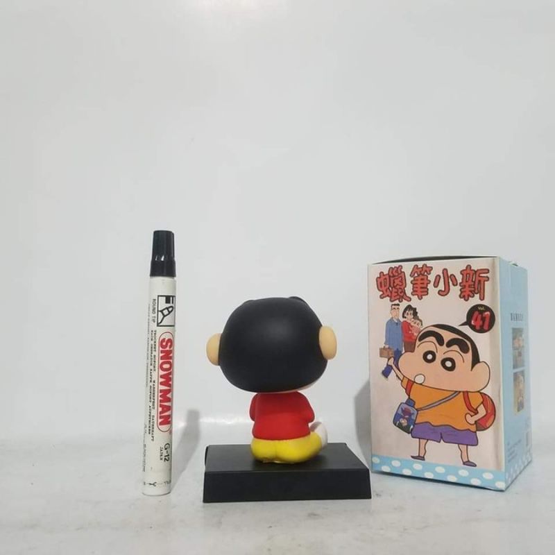Shinchan & Kazama Design Characters Magnet Stickers – India's Gift Store